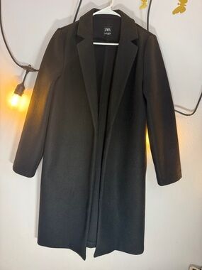 Zara Black Long Trench Coat - Sleek Minimalist Design